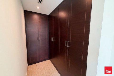 Villa in Jumeirah Park, Dubai 3 bedrooms, 675.4 sq.m. № 114447 - photo 21