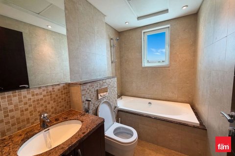 Villa in Jumeirah Park, Dubai 3 bedrooms, 675.4 sq.m. № 114447 - photo 26
