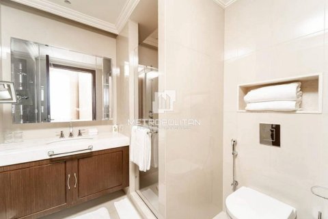 Купить квартиру в The Address Residence Fountain Views, Даунтаун Дубай (Даунтаун Бурдж Дубай), Дубай: 3 спальни, 203м², № 15063 - фото 11