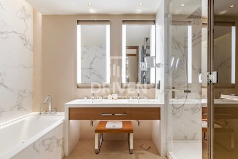 Купить квартиру в Даунтаун Дубай (Даунтаун Бурдж Дубай), Дубай: 2 спальни, 114м², № 65068 - фото 14