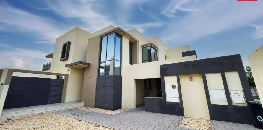 Villa in Dubai Hills Estate, Dubai 4 bedrooms, 292.9 sq.m. № 48795