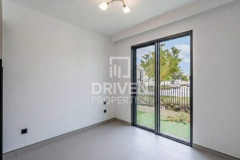 Villa en Harmony, Tilal Al Ghaf, Dubai, 4 dormitorios, 363.72 m², № 126929 - foto 11