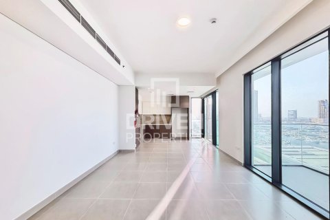 Apartment in Mina Rashid, Dubai 3 bedrooms, 153.1 sq.m. № 137089 - photo 4