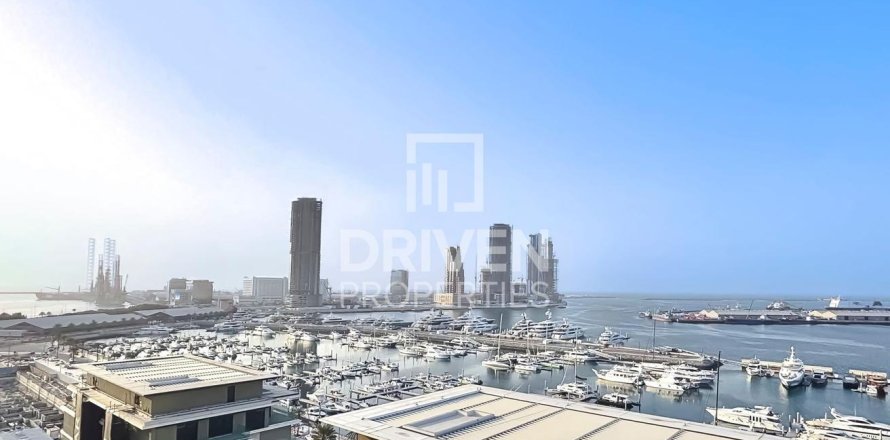 Apartment in Mina Rashid, Dubai 3 bedrooms, 153.1 sq.m. № 137089