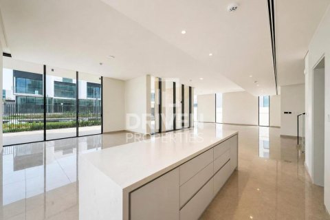 Villa in Dubai Hills Estate, Dubai 5 bedrooms, 960.25 sq.m. № 137084 - photo 3