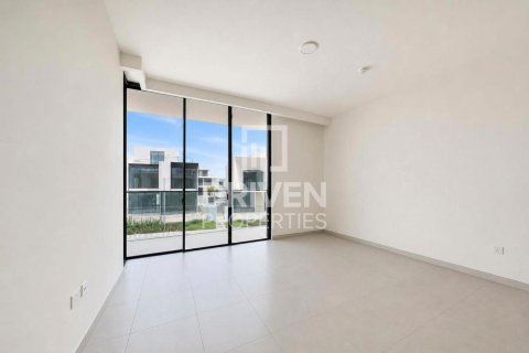Villa in Dubai Hills Estate, Dubai 5 bedrooms, 960.25 sq.m. № 137084 - photo 17