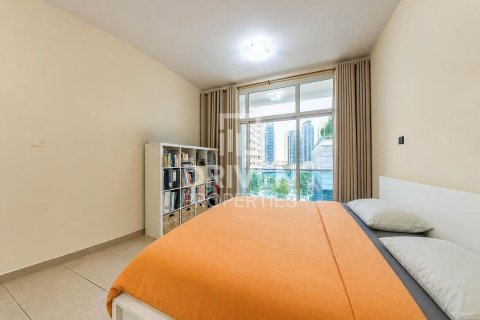 Duplex in Dubai Marina, Dubai 3 bedrooms, 220.83 sq.m. № 137090 - photo 6