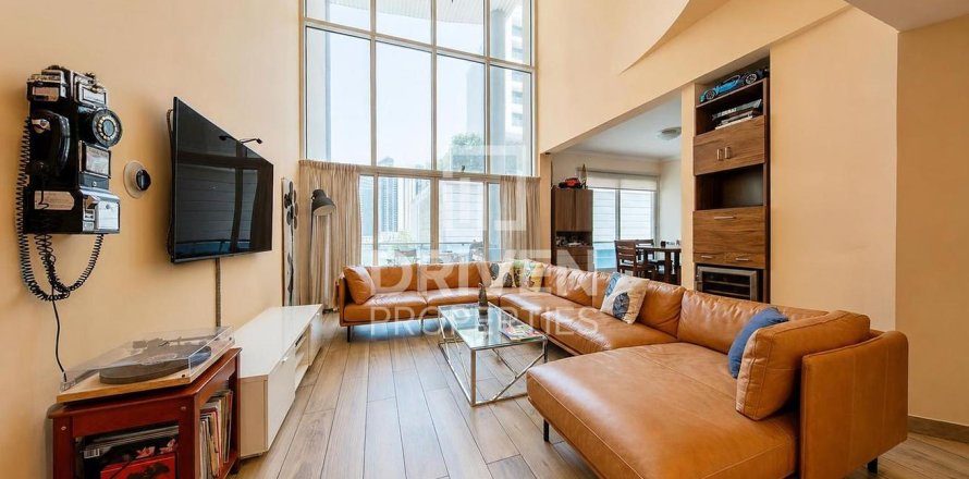 Duplex in Dubai Marina, Dubai 3 bedrooms, 220.83 sq.m. № 137090