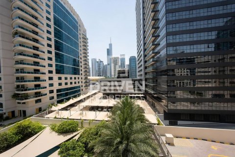 Duplex in Dubai Marina, Dubai 3 bedrooms, 220.83 sq.m. № 137090 - photo 17