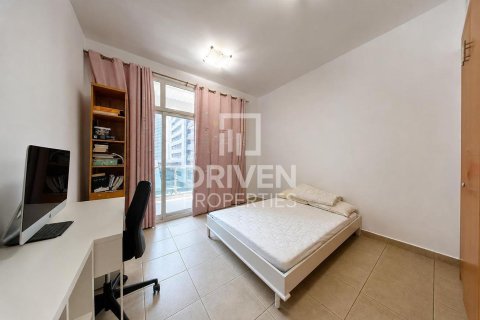 Duplex in Dubai Marina, Dubai 3 bedrooms, 220.83 sq.m. № 137090 - photo 9