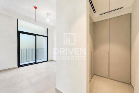 Снять в аренду таунхаус в Мудоне, Дубай: 4 спальни, 294.22м², № 134201 - фото 10