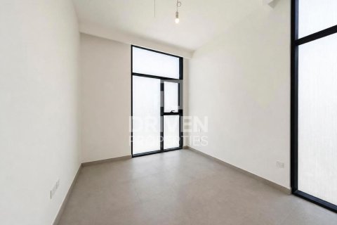 Adosado en Mudon, Dubai, 4 dormitorios, 262.92 m², № 134202 - foto 4