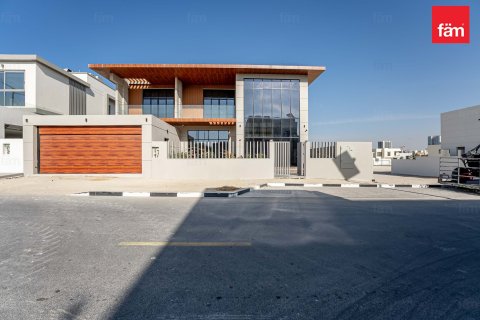 Villa en Al Furjan, Dubai, 6 dormitorios, 603.9 m², № 76832 - foto 11