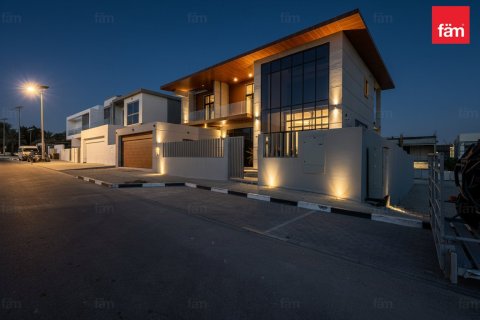 Villa en Al Furjan, Dubai, 6 dormitorios, 603.9 m², № 76832 - foto 14