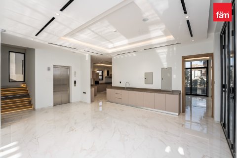 Villa en Al Furjan, Dubai, 6 dormitorios, 603.9 m², № 76832 - foto 16