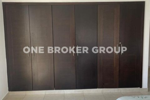 Apartment in Dubai Marina, Dubai 2 bedrooms, 127 sq.m. № 1099 - photo 9