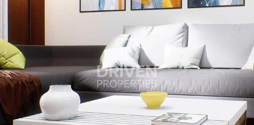 Apartment in Jumeirah Lake Towers, Dubai 2 bedrooms, 85.47 sq.m. № 140171
