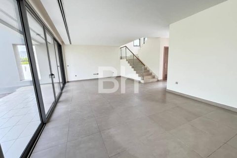 Снять в аренду виллу в Дубай Хилс Эстейт, Дубай: 5 спален, 566м², № 21914 - фото 4