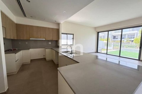 Снять в аренду виллу в Дубай Хилс Эстейт, Дубай: 5 спален, 566м², № 21914 - фото 3