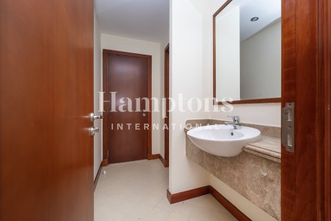 Снять в аренду виллу в Arabian Ranches 2, Дубай: 3 спальни, 594.57920000м², № 63803 - фото 8