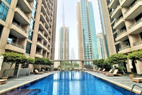 Снять в аренду квартиру в Даунтаун Дубай (Даунтаун Бурдж Дубай), Дубай: 3 спальни, 155.01980386м², № 63804 - фото 10