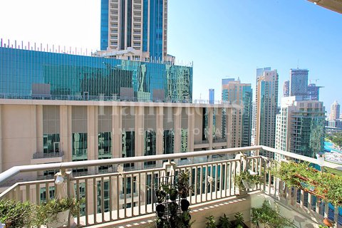 Снять в аренду квартиру в Даунтаун Дубай (Даунтаун Бурдж Дубай), Дубай: 3 спальни, 155.01980386м², № 63804 - фото 19