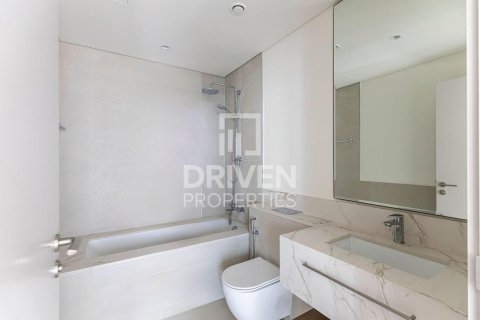 Apartment in EMAAR Beachfront, Dubai Harbour, Dubai 1 bedroom, 67.73 sq.m. № 129044 - photo 7