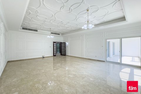 Villa in Al Safa, Dubai 4 bedrooms, 250.8 sq.m. № 60361 - photo 7