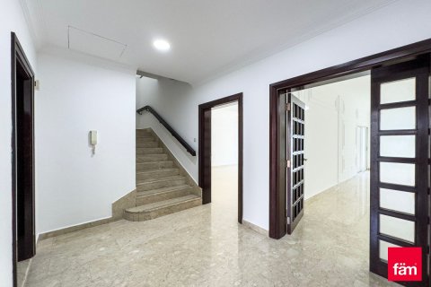 Villa in Al Safa, Dubai 4 bedrooms, 250.8 sq.m. № 60361 - photo 8