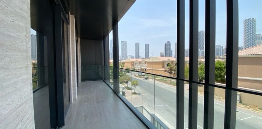 Apartment in Dubai 2 bedrooms, 123.5 sq.m. № 121952