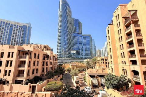 Снять в аренду квартиру в Old Town, Дубай: 1 спальня, 111.8м², № 95750 - фото 13