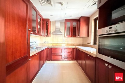 Снять в аренду квартиру в Old Town, Дубай: 1 спальня, 111.8м², № 95750 - фото 5