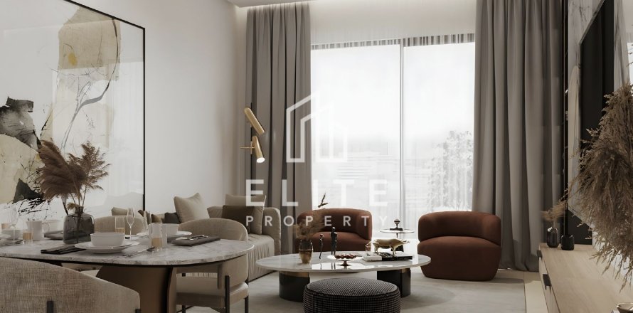 Apartment in Dubai Studio City, Dubai 2 bedrooms, 127 sq.m. № 121233