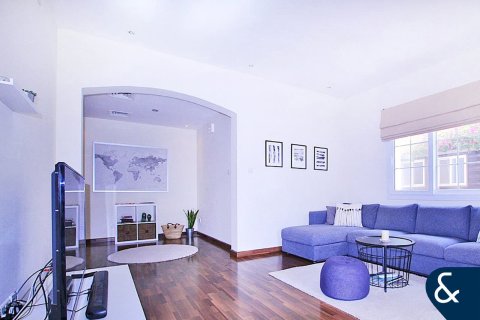 Villa à Arabian Ranches, Dubai, 4 chambres, 253 m², № 74459 - photo 3