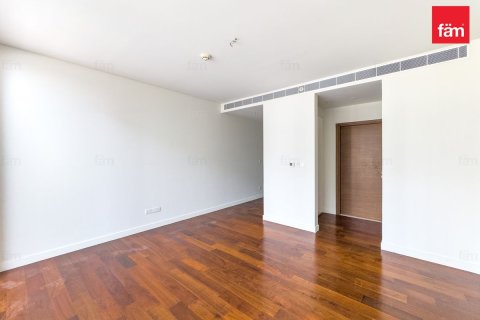 Apartment in City Walk, Dubai 2 bedrooms, 179.2 sq.m. № 114962 - photo 15