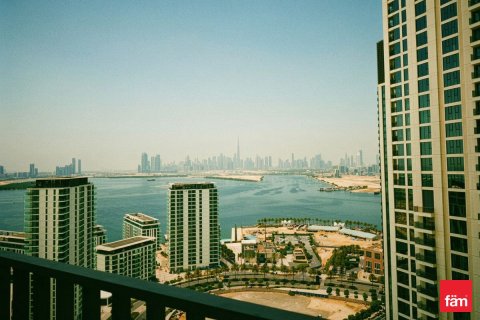 Appartement à Dubai, 2 chambres, 102.6 m², № 114963
