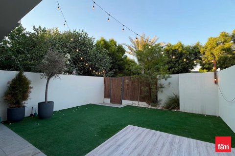 Townhouse in Dubai 3 bedrooms, 141.7 sq.m. № 114960 - photo 2