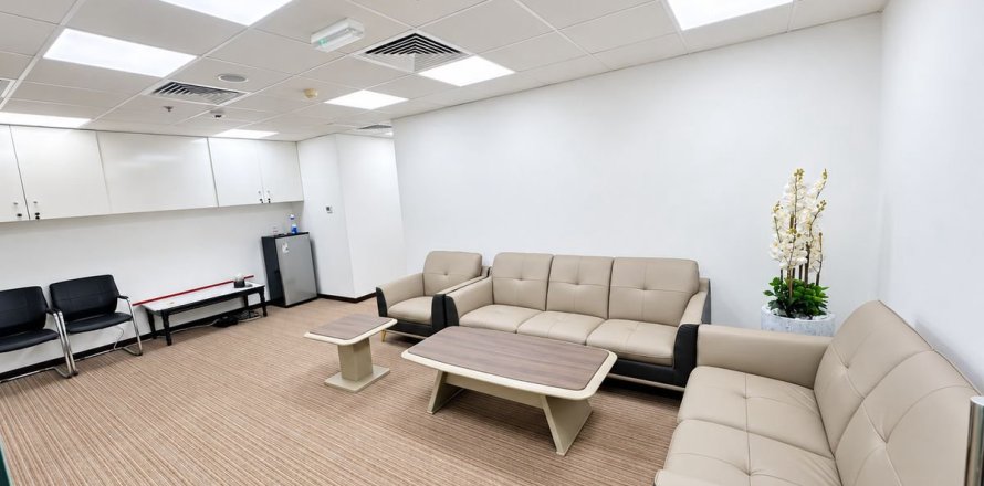 Oficina en Business Bay, Dubai, 67.4 m², № 141556