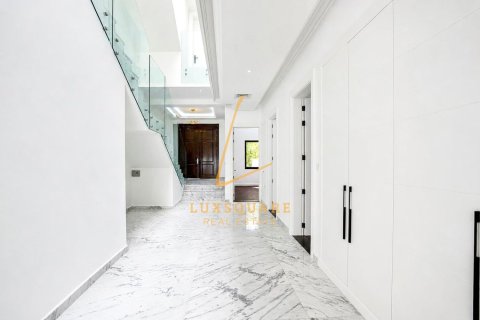 Villa en Jasmine Leaf, Al Barari, Dubai, 6 dormitorios, 1903 m², № 141557 - foto 13