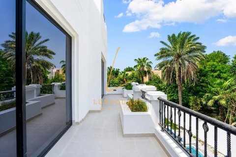 Villa en Jasmine Leaf, Al Barari, Dubai, 6 dormitorios, 1903 m², № 141557 - foto 19