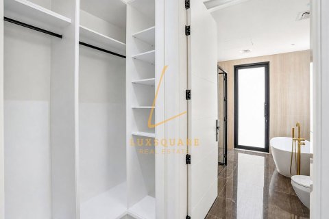 Villa en Jasmine Leaf, Al Barari, Dubai, 6 dormitorios, 1903 m², № 141557 - foto 22