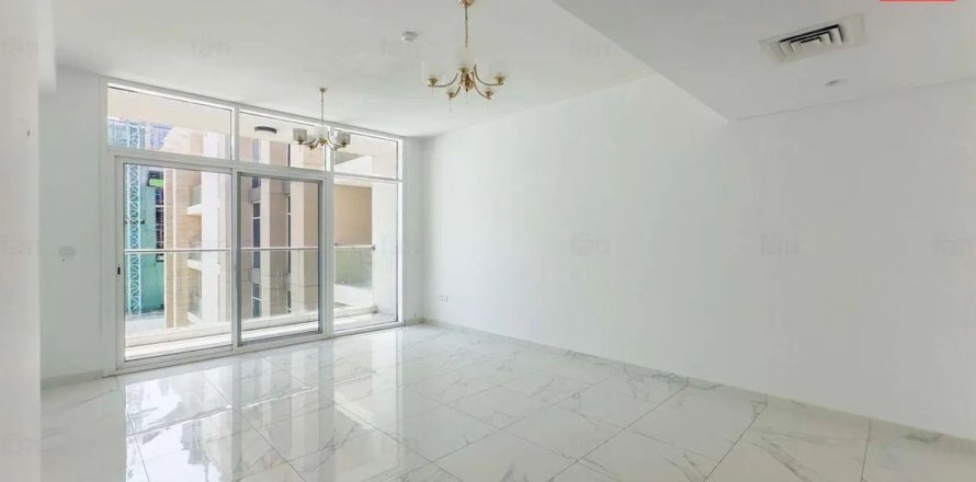 Квартира в Аль-Сатве, Дубай, 1 спальня, 77.6м², № 90207