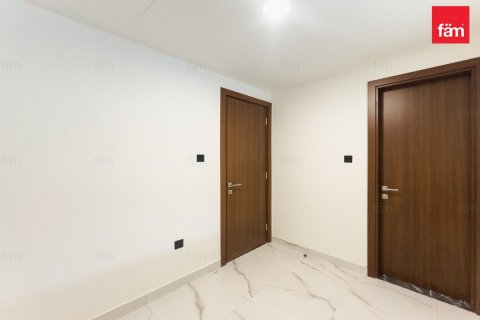 Снять в аренду таунхаус в Дубае: 4 спальни, 187.2м², № 90209 - фото 5