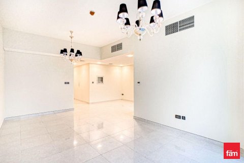 Купить квартиру в Дубае: 2 спальни, 142.5м², № 90210 - фото 5