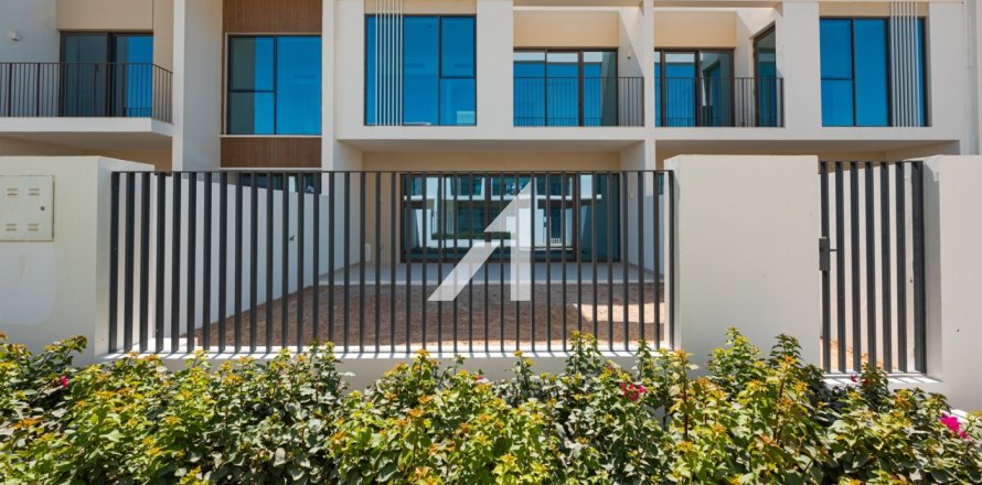 Вилла в The Valley, Дубай, 3 спальни, 174.8м², № 55469