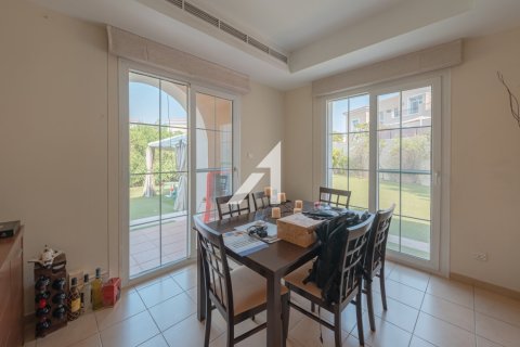 Townhouse in Dubai 3 bedrooms, 513.3 sq.m. № 55468 - photo 2