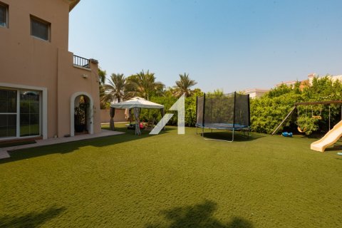 Townhouse in Dubai 3 bedrooms, 513.3 sq.m. № 55468 - photo 33