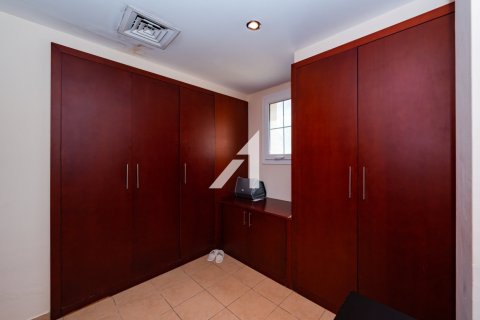 Townhouse in Dubai 3 bedrooms, 513.3 sq.m. № 55468 - photo 27