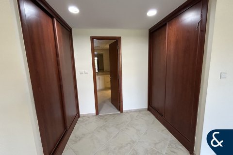 Appartement à Motor City, Dubai, 3 chambres, 211 m², № 76047 - photo 8