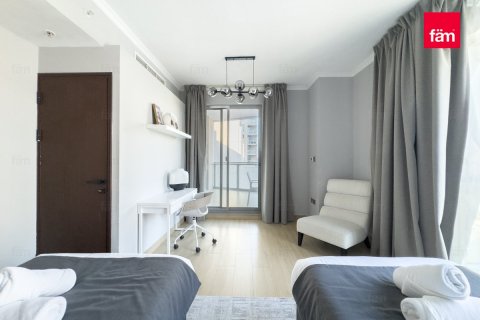 Снять в аренду квартиру в Даунтаун Дубай (Даунтаун Бурдж Дубай), Дубай: 2 спальни, 144.7м², № 86036 - фото 17